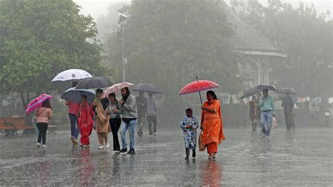 what time is raining today.